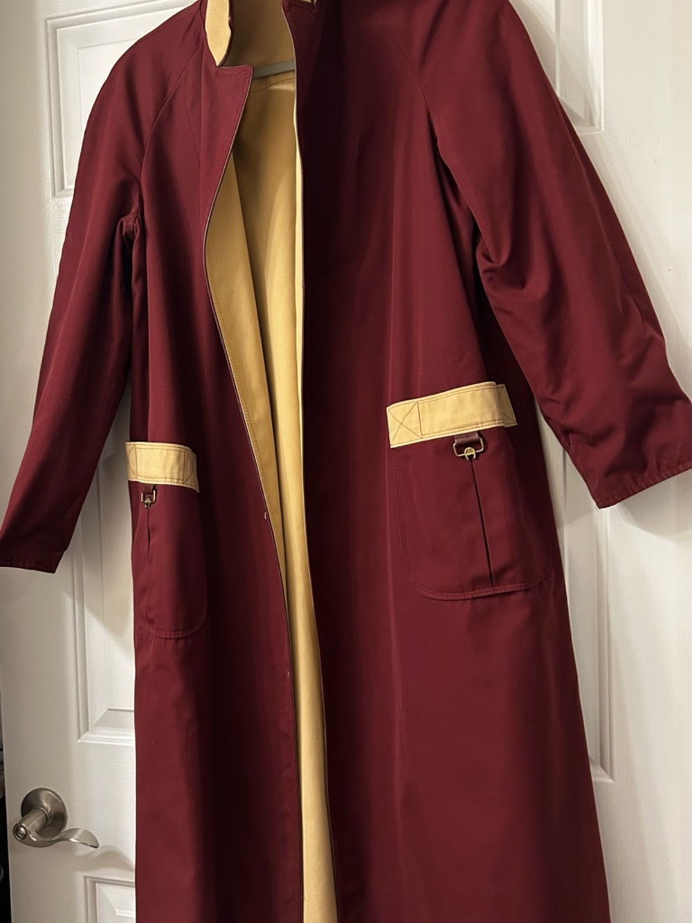 Vintage Etienne Aigner Trench Coat - Picture 2 of 9